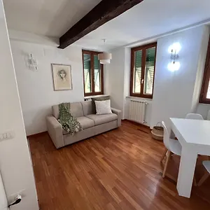 a-casa-di-cri.it-tuscanyhotel.com/